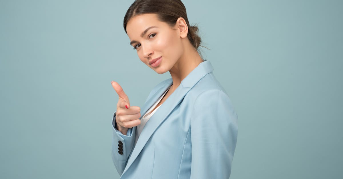 découvrez comment renforcer votre confiance en vous à travers des conseils pratiques, des techniques de développement personnel et des stratégies éprouvées. apprenez à surmonter vos doutes et à embrasser votre potentiel avec assurance.