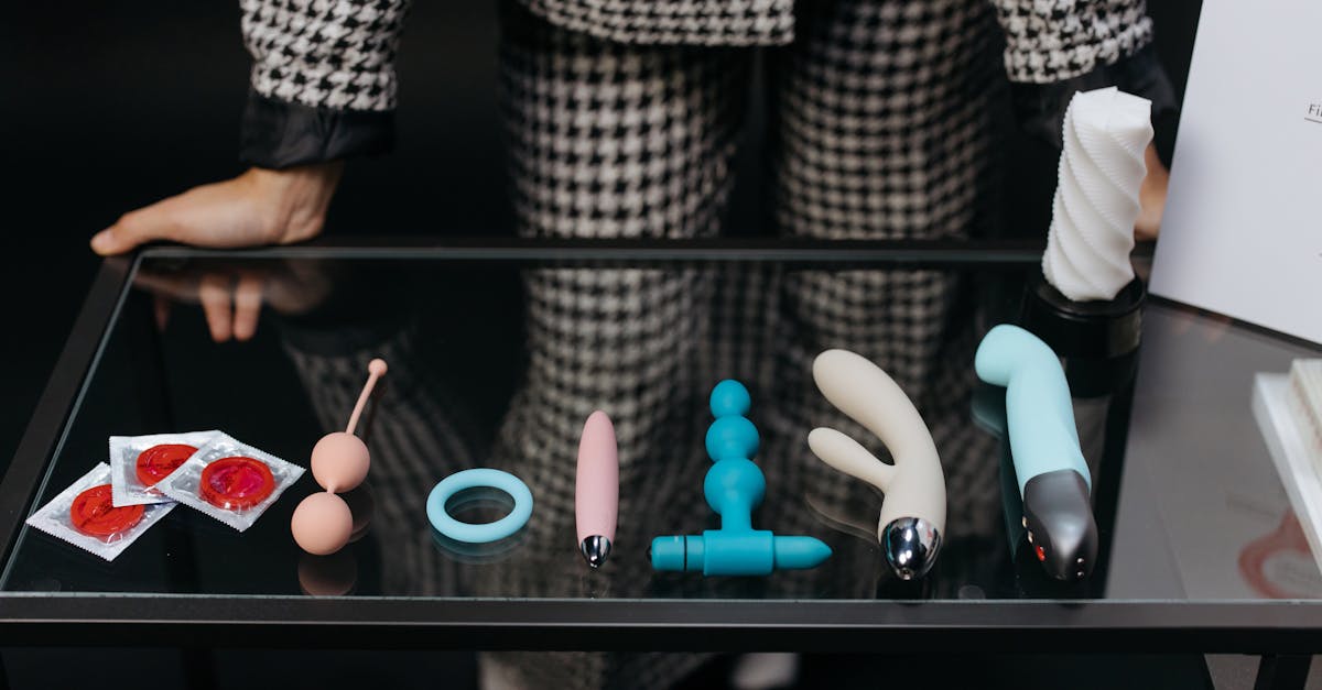 découvrez notre sélection variée de sextoys innovants et de qualité pour pimenter vos moments intimes. explorez des options adaptées à tous les désirs et préférences pour une expérience épanouissante et ludique.