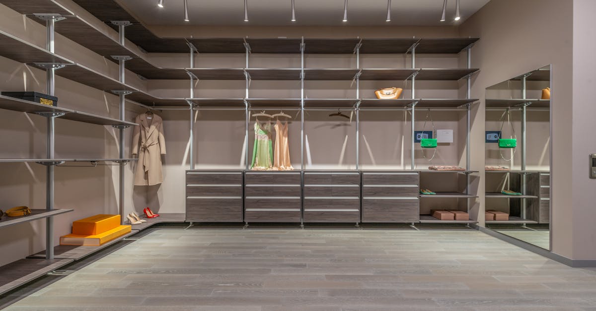 découvrez notre sélection de porte-manteaux élégants et fonctionnels, idéaux pour organiser votre espace tout en ajoutant une touche de style à votre intérieur. parfaits pour l'entrée, le couloir ou toute autre pièce.