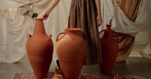découvrez notre collection de robes en terracotta, alliant élégance et confort. parfaites pour toutes les occasions, ces créations tendance mettent en valeur votre silhouette tout en ajoutant une touche chaleureuse à votre garde-robe.