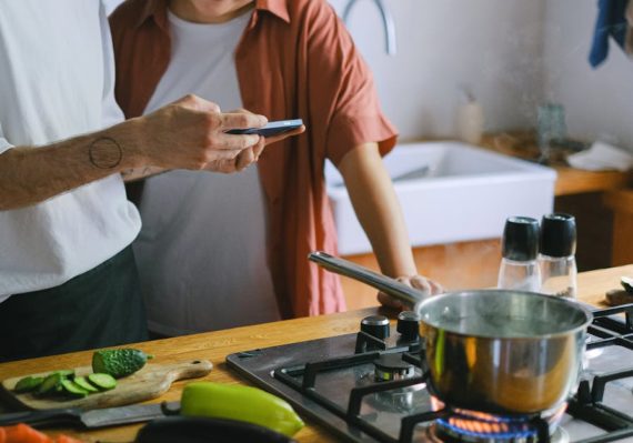 découvrez nos meilleurs conseils culinaires pour améliorer votre expérience en cuisine, réussir toutes vos recettes et impressionner vos invités avec des astuces simples et efficaces.