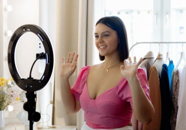découvrez nos meilleurs conseils de mode pour sublimer votre style au quotidien. astuces de looks, tendances et recommandations pour toutes les saisons.